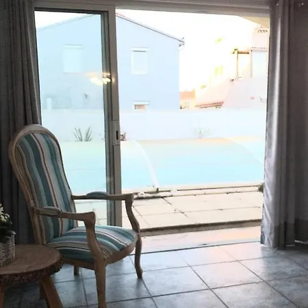 Appartement Lumineux Et Spacieux Elne Exterior foto